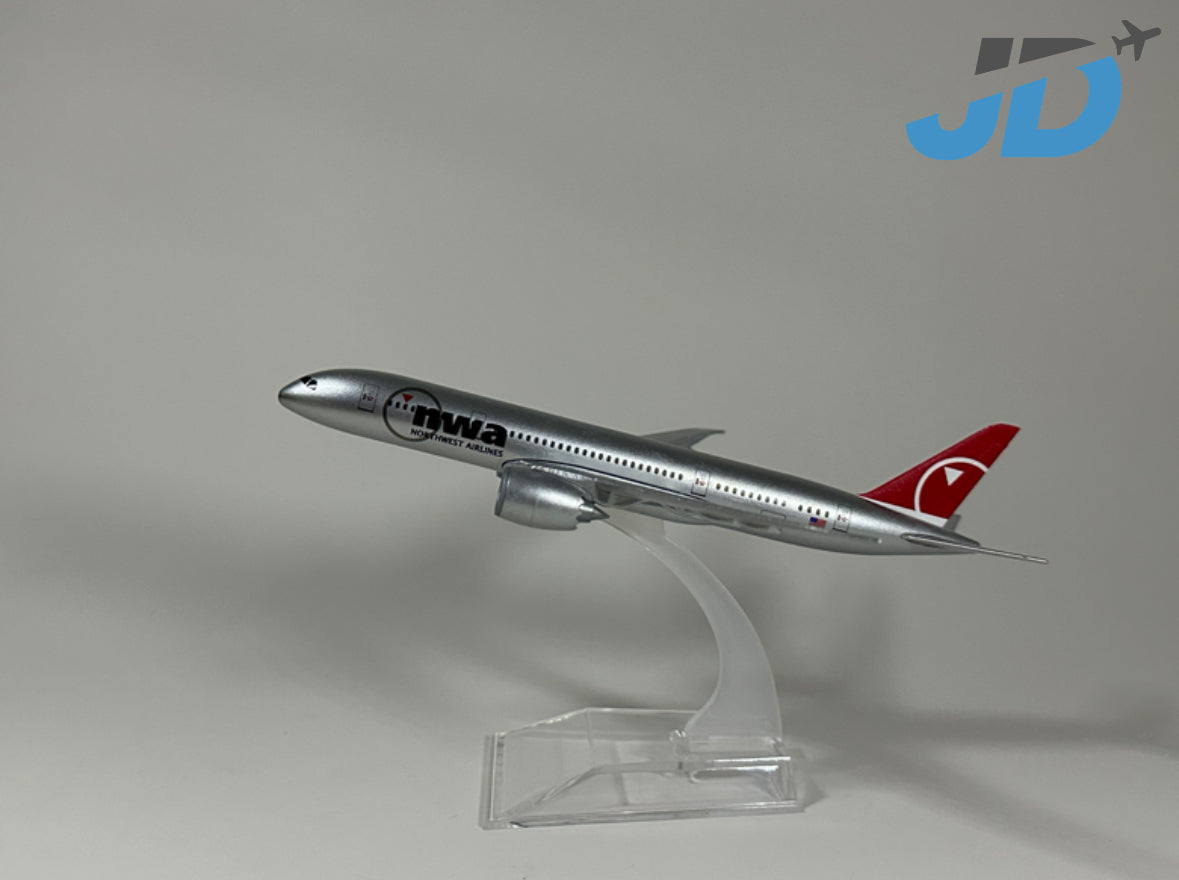 NWA Boeing 787