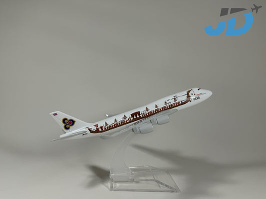 Thai Airways “Royal Barge” Boeing 747