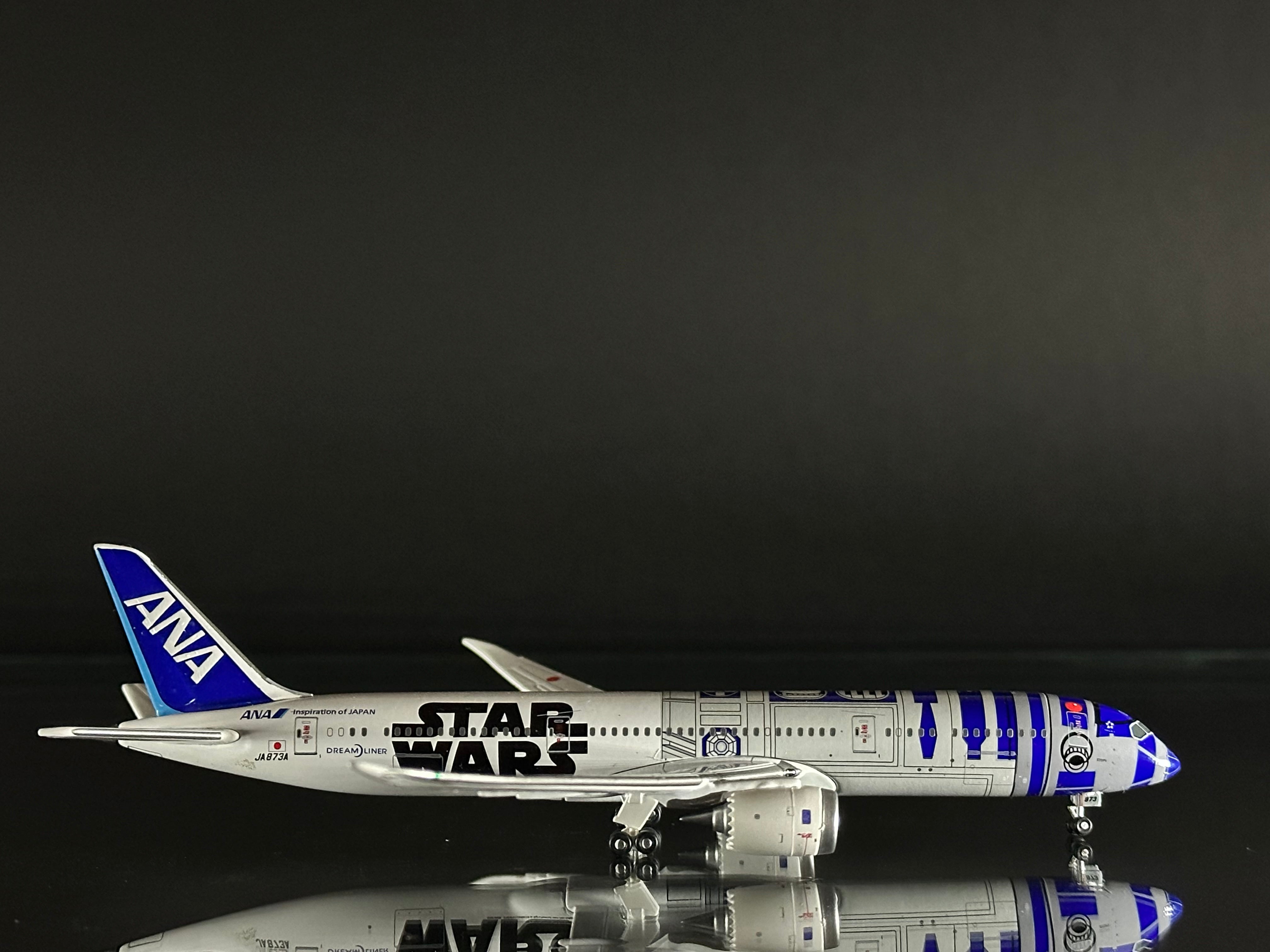 Aviation 1:200全日空 B787-9 JA873A StarWars ANA Boeing 787-9 “Star Wars R2-D2