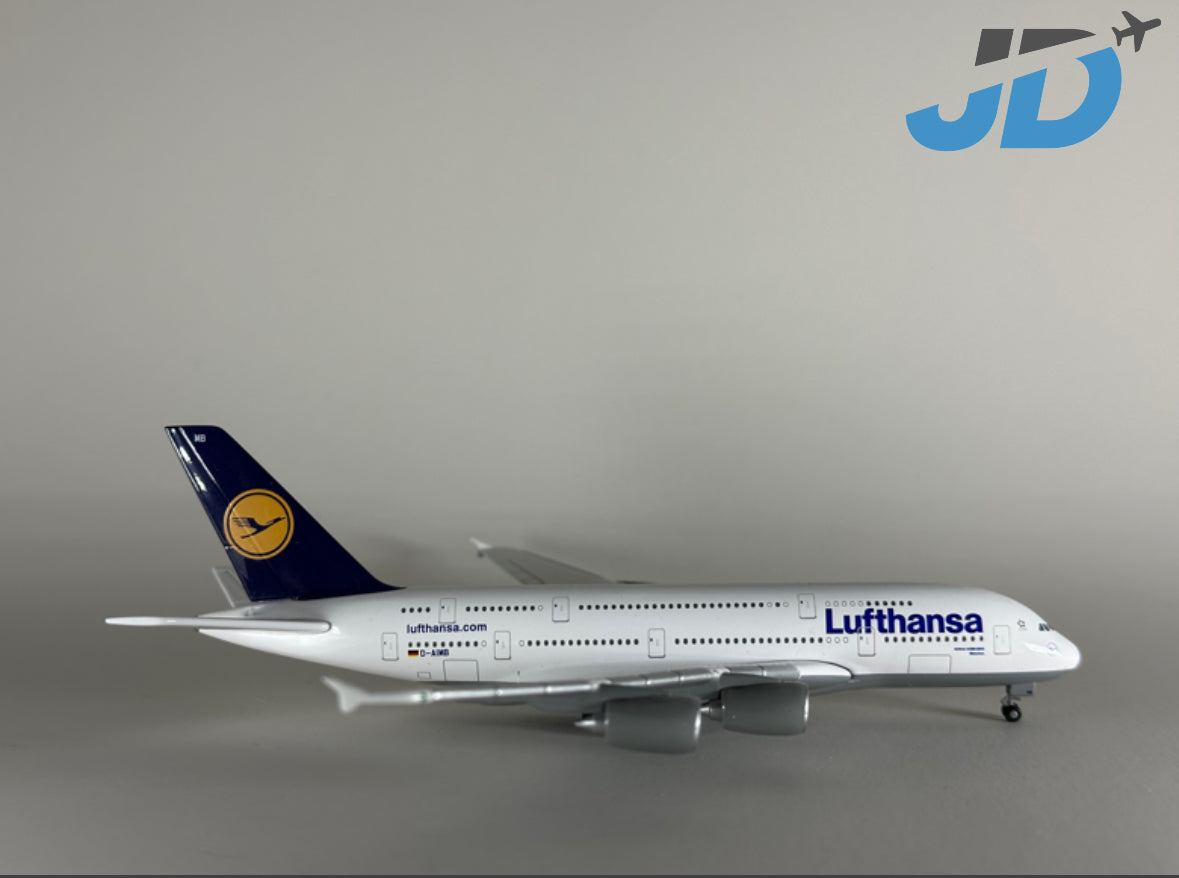 Lufthansa A380-800 “FC Bayern Munchen”