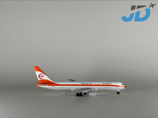 SWAL SOUTHWEST AIRLINES Boeing 767-300